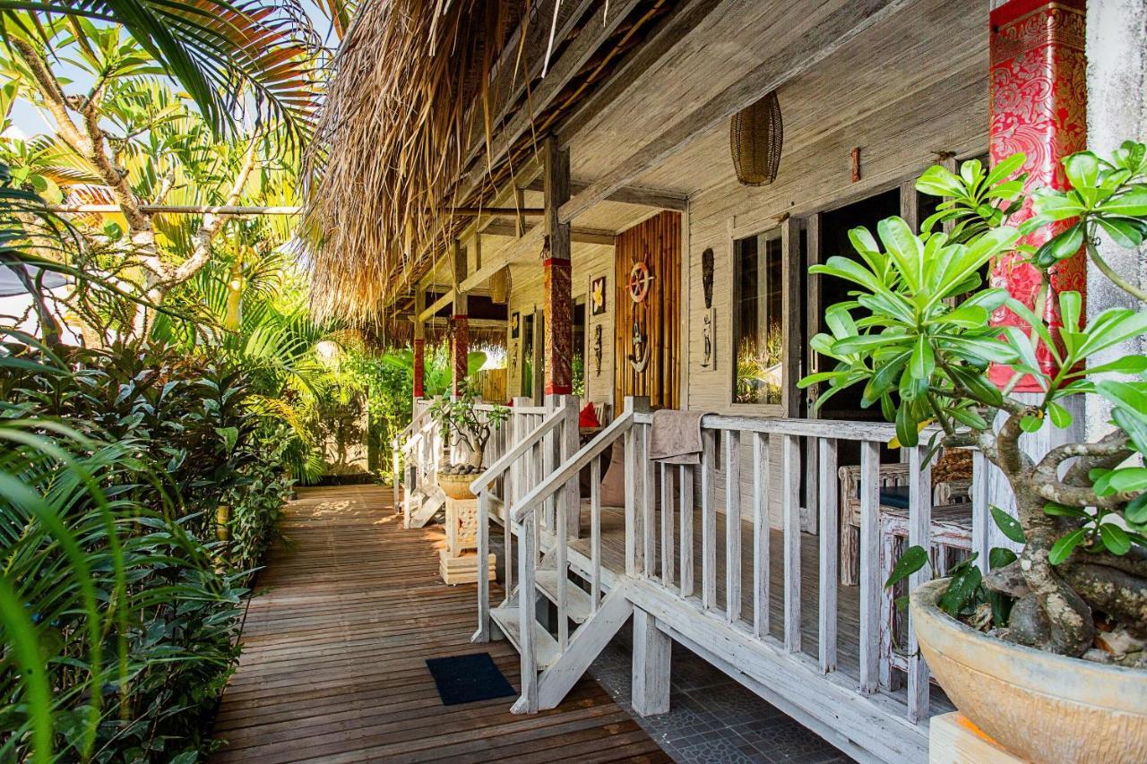 Naturale Villas Nusa Lembongan Extérieur photo